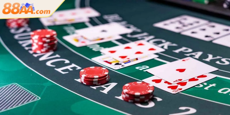 Kinh nghiệm chơi Blackjack trực tuyến hiệu quả nhất 4 Rút thêm bài là kinh nghiệm chơi Blackjack nên áp dụng ngay